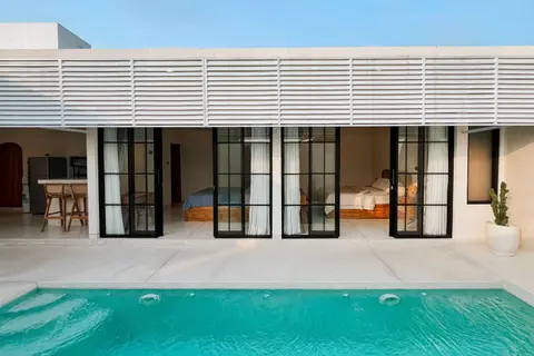 Photo of White Minimalist 2BR Villa in Kedungu in Kedungu
