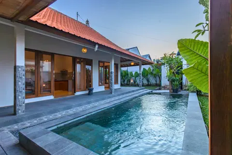 Photo of 2BR Villa with Private Pool in Bengkel in Kedungu