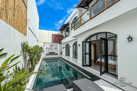 Photo of Brand new 3 bedroom villa for Yearly rental in Bali Canggu Batu Bolong in Canggu