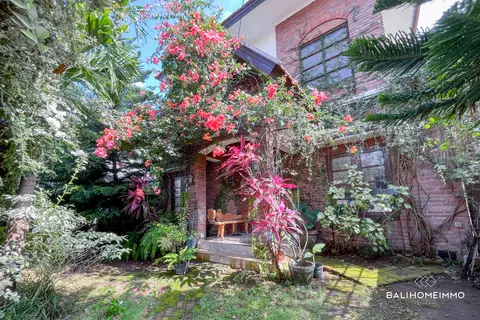 Photo of CHARMING 2 BEDROOM TOWNHOUSE FOR YEARLY RENTAL IN BALI KEROBOKAN in Kerobokan