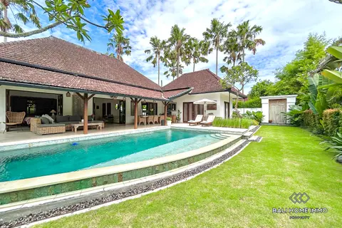 Photo of 3 Bedroom Villa with Spacious Garden For Sale and Rent Near Berawa Beach in Canggu