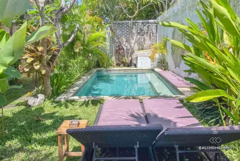 Photo of 3 Bedrooms guest house for long term rental in Bali Canggu Berawa in Canggu