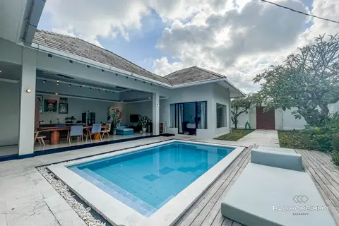 Photo of 2 Bedroom Villa with Spacious Garden for Rentals in Bali Seminyak in Seminyak