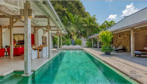 Photo of 4 Bedroom Villa For sale and rent in Seminyak Bali in Seminyak