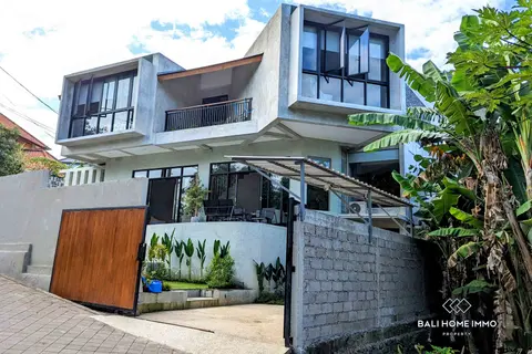 Photo of 4 bedroom industrial-style family home for sale in Padonan Canggu Bali in Canggu