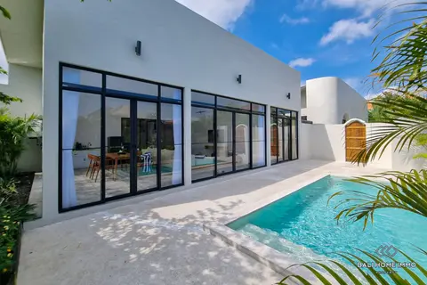 Photo of Brand New 3 Bedroom Villa for Yearly Rental in Bali Canggu Batubolong Echobeach in Canggu