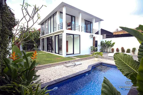 Photo of Lavish 3-Bedroom Villa in Seminyak's Oberoi in Seminyak