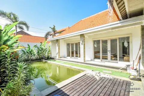 Photo of 3 bedroom villa for yearly rental in Berawa in Canggu