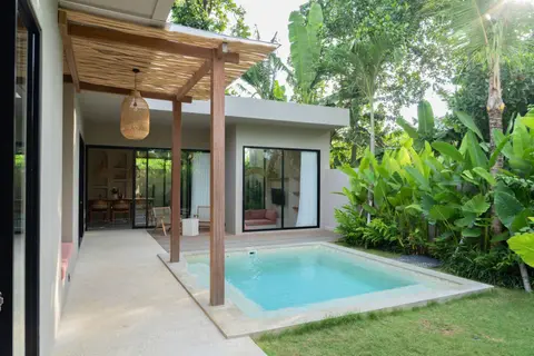 Photo of 2 Bedroom Villa For Lease In Batu Tampih Near Beach in Kedungu