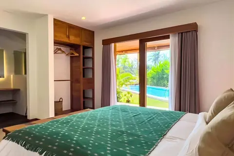 Photo of Luxury 3BR Joglo Villa For Leasehold - 5 Min To Beach in Kedungu