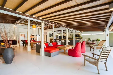Photo of Freehold Villa In Nyanyi - Modern Joglo Near Nuanu in Kedungu