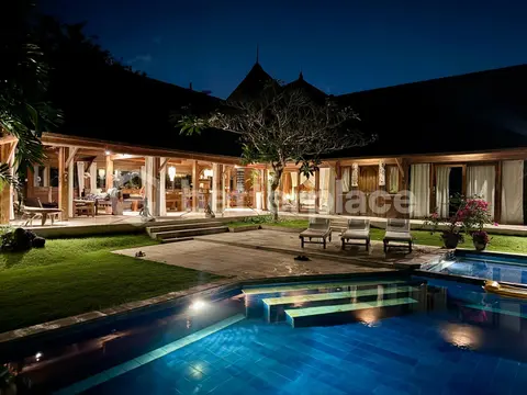 Photo of Stunning 4 Bedroom Villa on A Spacious Land in Berawa, A Prime Investment Opportunity Near the Beach in Canggu