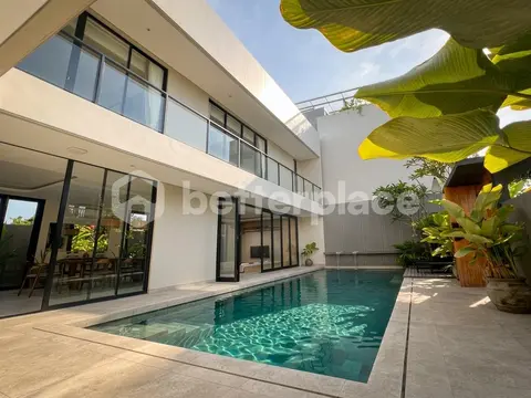 Photo of Refined Elegance Above the Ocean – Sophisticated Leasehold 4-Bed Villa in Ungasan with Breathtaking 360° Rooftop Vistas in Ungasan