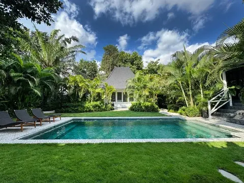 Photo of 4 Bedroom Villa for Sale Leasehold in Umalas in Umalas