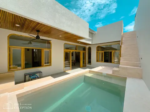 Photo of 2 Bedroom Villa for Sale Leasehold in Kerobokan in Kerobokan