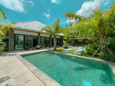 Photo of 3 Bedroom Villa for Sale Leasehold in Kerobokan in Kerobokan