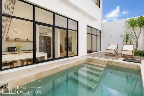 Photo of 4 Bedroom Villa for Sale Leasehold in Berawa in Canggu