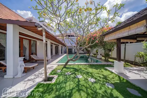Photo of 4 Bedroom Freehold Villa for Sale in Berawa in Canggu