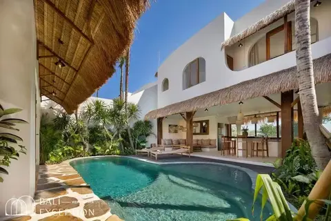Photo of 3 Bedroom Leasehold Villa for Sale in Umalas Kerobokan Area in Umalas