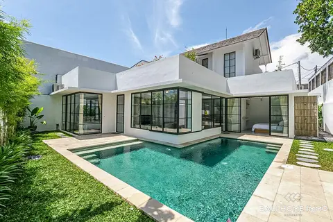 Photo of Stunning 4 Bedroom Villa for monthly rental in Bali Pererenan in Pererenan
