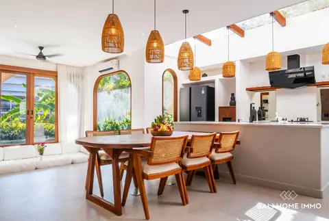 Photo of Brand new 3 bedroom villa for rent and sale leasehold in the heart of Berawa in Canggu