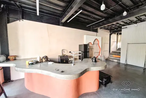 Photo of Streetfront Commercial Space for Rent in Canggu Berawa in Canggu
