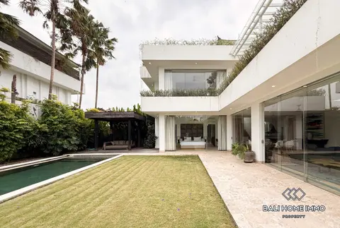 Photo of Spacious 5 Bedroom Family Villa For Rent in Canggu Residential Side in Canggu