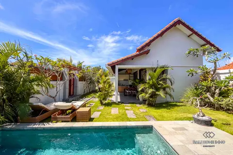 Photo of COZY 1 BEDROOM VILLA FOR MONTHLY and Yearly RENTAL IN BALI - PANDAWA in Pandawa