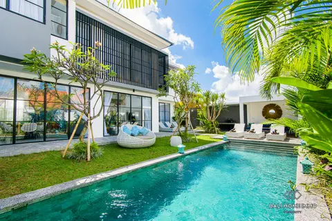 Photo of 4 Bedroom Modern Villa For Sale and Rent in the center of Berawa Bali in Canggu