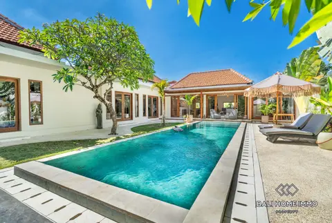 Photo of 4 Bedroom Family Villa for Rent in Umalas in Umalas