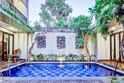 Photo of BEAUTIFUL 6 BEDROOMS VILLA FOR YEARLY RENTAL IN BALI - NUSA DUA in Nusa Dua
