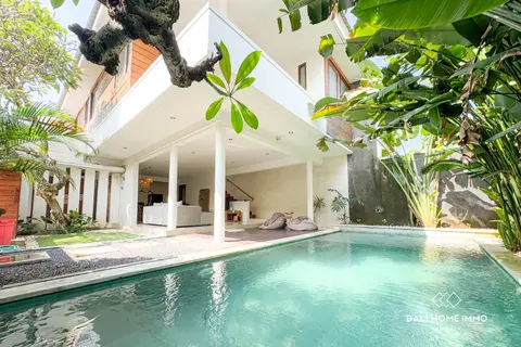 Photo of 2 Bedroom Villa for Sale and Rent in Petitenget Bali in Petitenget / Batu Belig