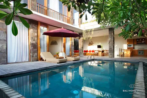 Photo of 2 Bedroom Villa For Yearly Rental in Seminyak Petitenget in Petitenget / Batu Belig