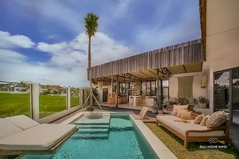 Photo of Ricefield View 3 Bedroom Villa for Rental in Bali Umalas in Umalas